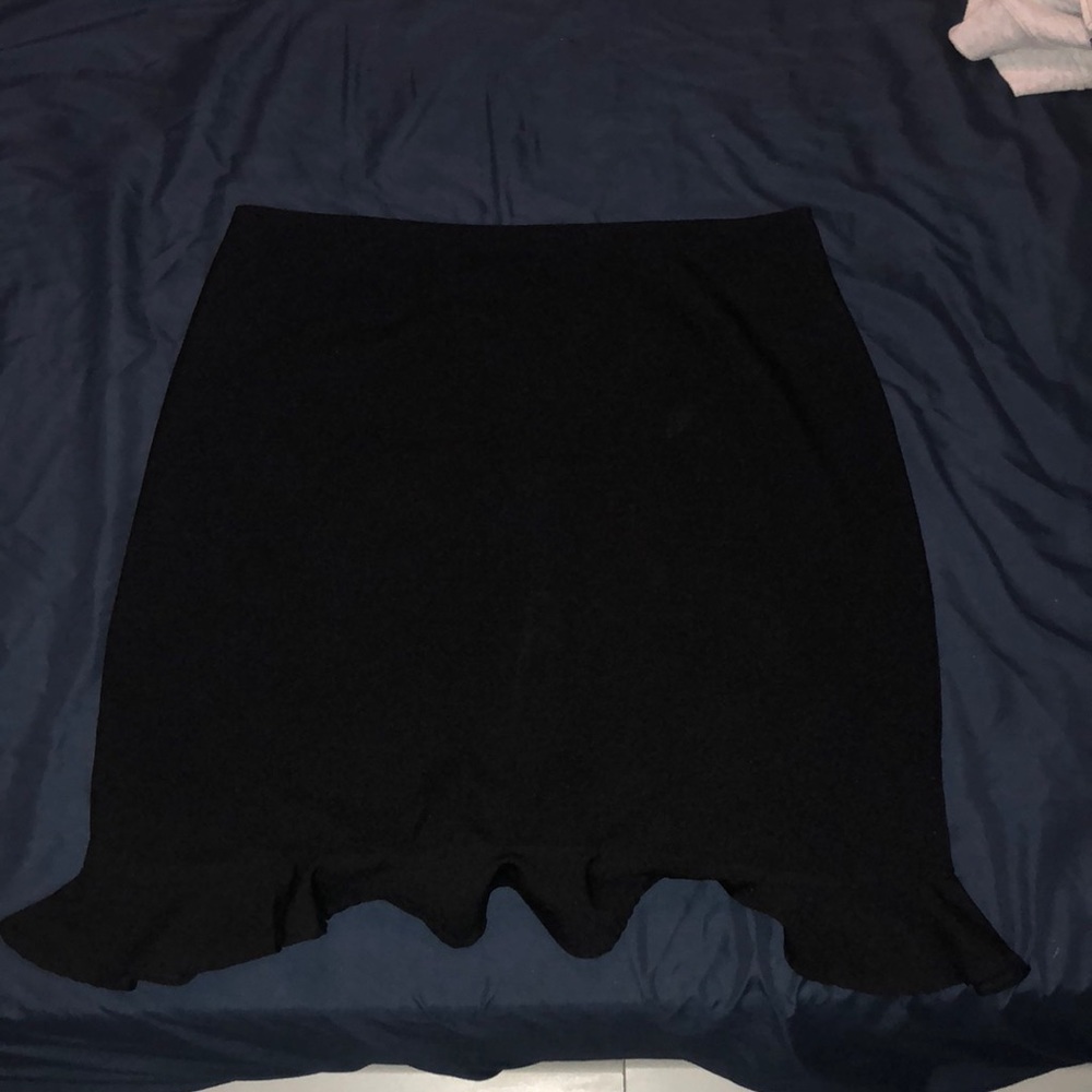 Black business skirt